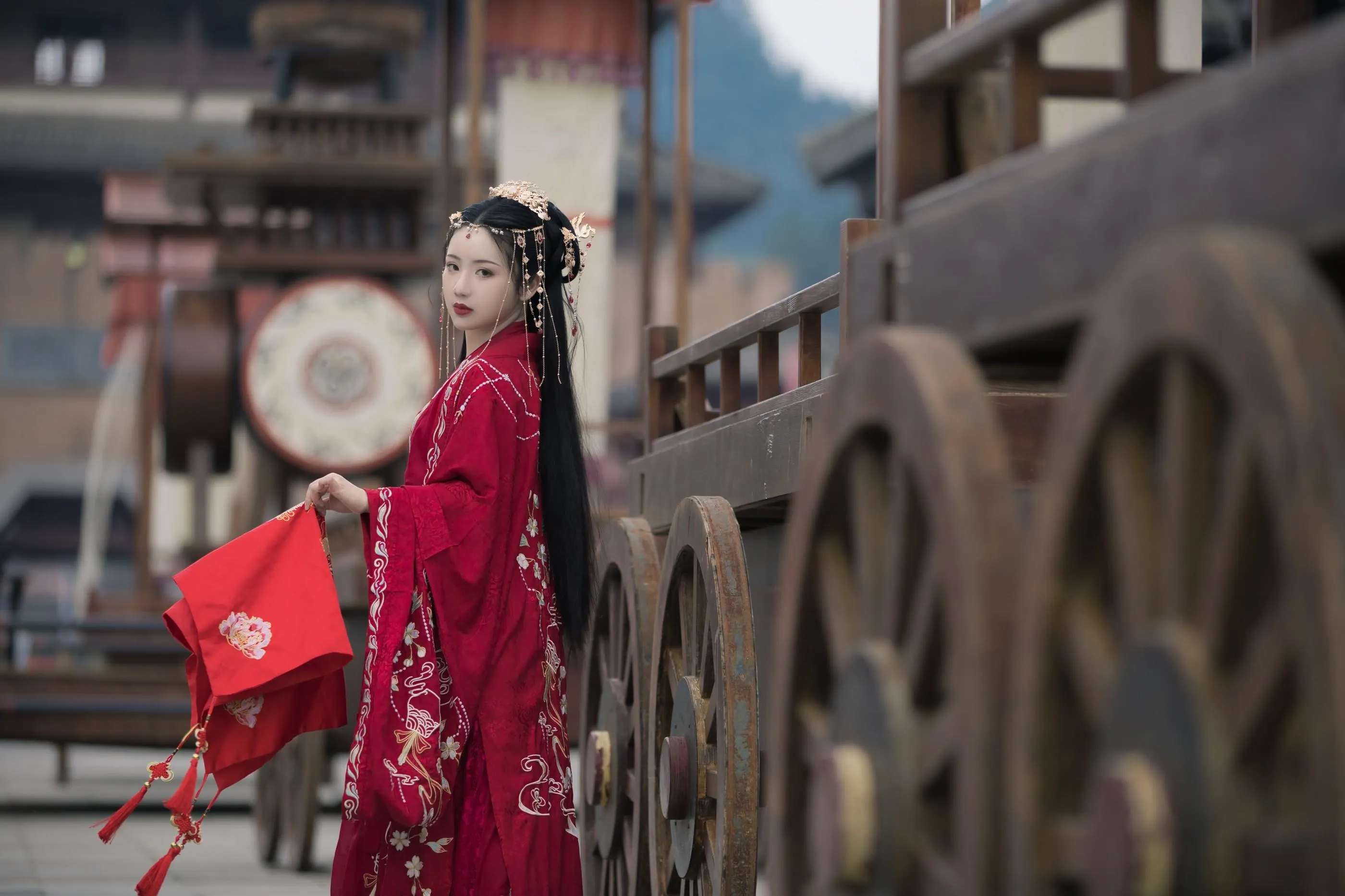 [艺图语] 2022.07.04 锦瑟传 米小米 [22P]插图1
